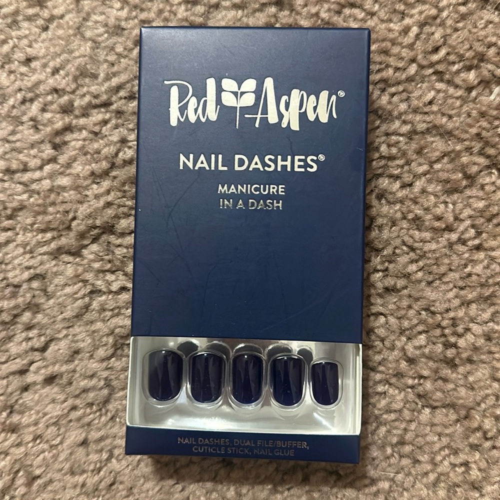 Red aspen nail dash